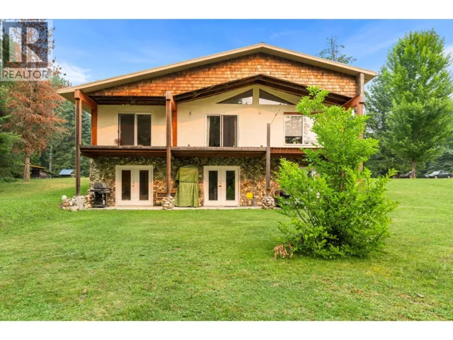 118 Baker Road, Burton, British Columbia V0G1R0
