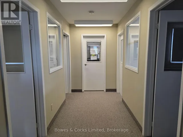 UPPER REAR - 341 CHARLOTTE STREET, Peterborough (Town Ward 3), Ontario K9J3R2
