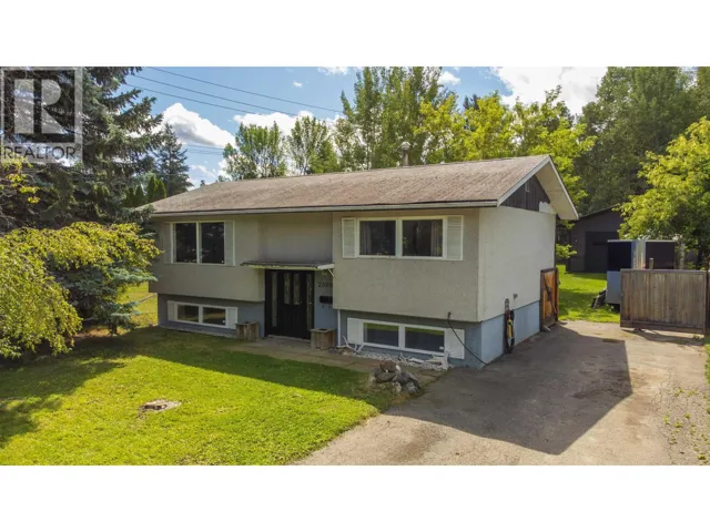 2099 MACDONALD AVENUE, Prince George, British Columbia V2L4G5