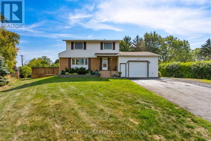 28 THORNCREST ROAD, Port Colborne (Main Street), Ontario L3K5C6