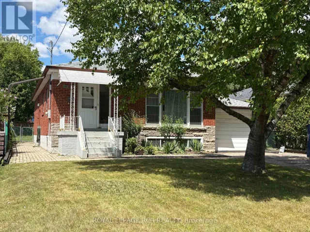 218 PARK HOME AVENUE, Toronto (Willowdale West), Ontario M2R1A2