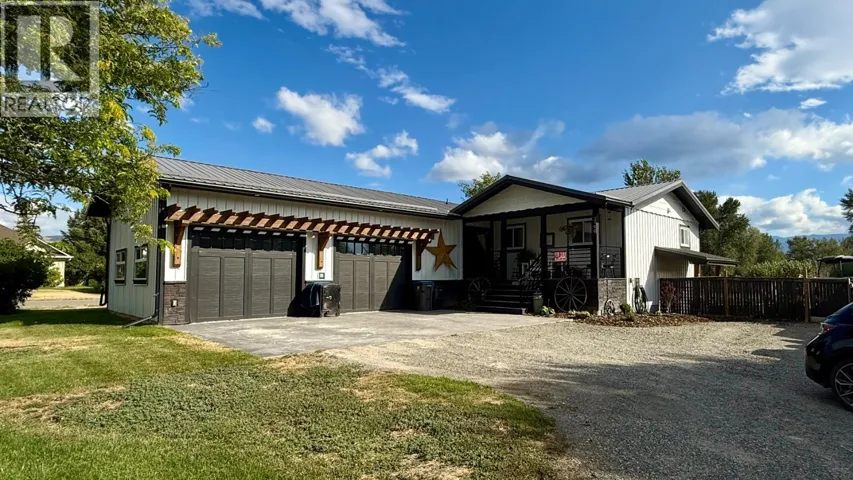 2190 BLACKWELL Avenue, Merritt, British Columbia V1K1J8