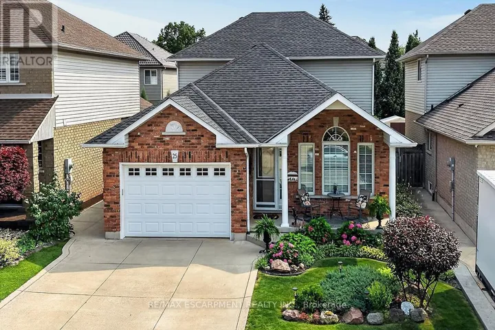 25 ERIC BURKE COURT, Hamilton (Jerome), Ontario L9A5J9