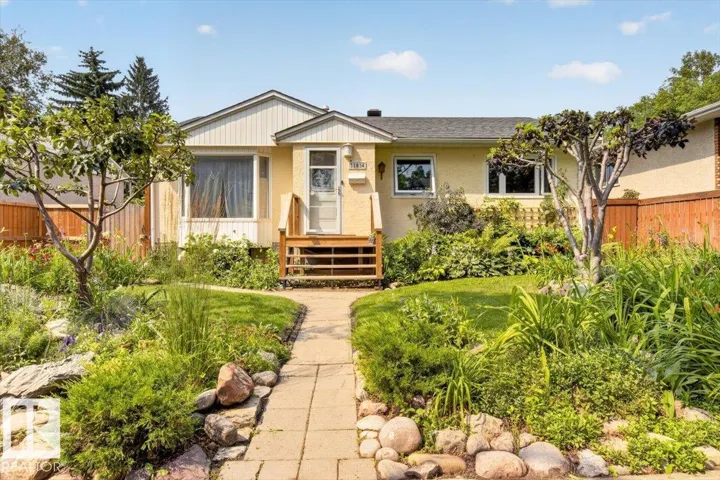 11934 43 ST NW, Edmonton, Alberta T5W2P6