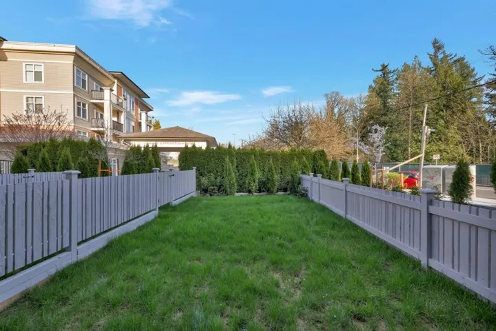 17 7540 BRISKHAM STREET, Mission, British Columbia V2V0M2