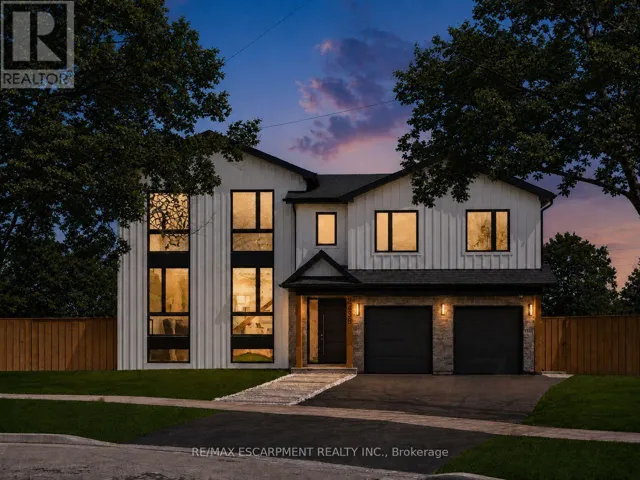 2488 BRIDGE ROAD, Oakville (WO West), Ontario L6L2H2