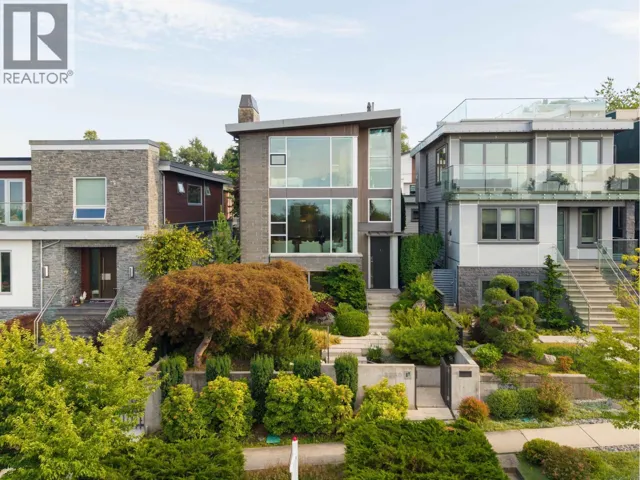 3250 W 20TH AVENUE, Vancouver, British Columbia V6L1H9