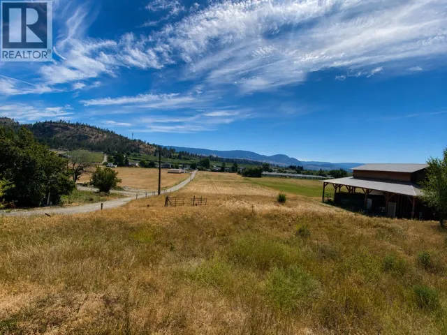 528 Snowsell Street N, Kelowna, British Columbia V1V2C7