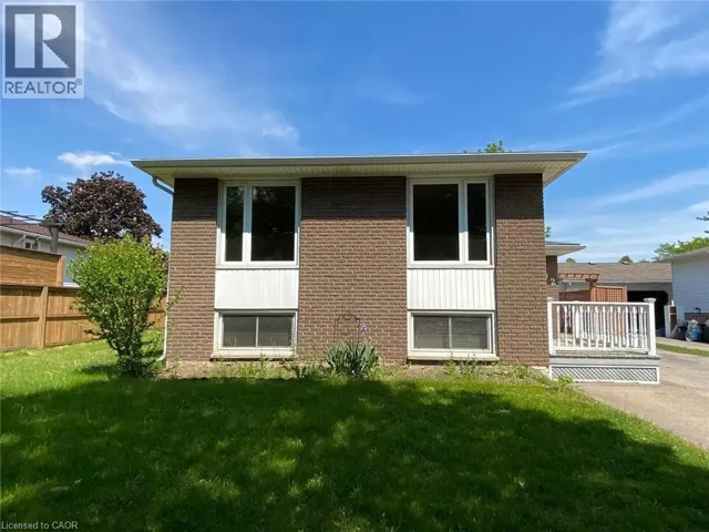 92 LEASIDE Drive, Welland, Ontario L3C6B2
