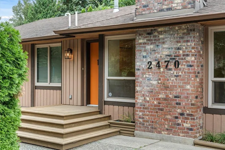 2470 WOODSTOCK DRIVE, Abbotsford, British Columbia V3G2B6