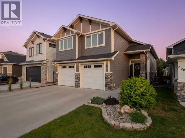 696 Sixmile Crescent S, Lethbridge, Alberta T1K8G3