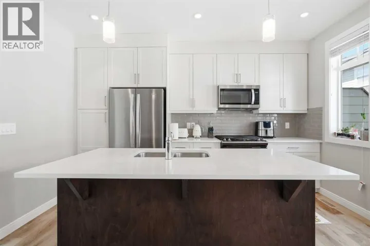 312 Wentworth Row SW, Calgary, Alberta T3H1W7