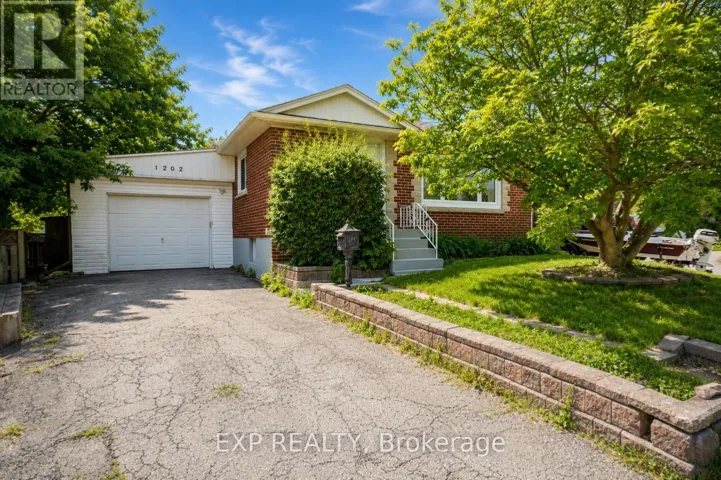 1202 SUN VALLEY COURT, Oshawa (Lakeview), Ontario L1J3N2