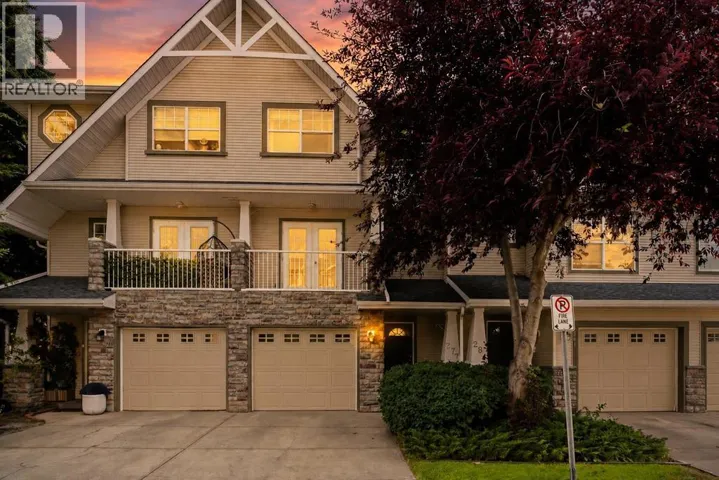 277 Inglewood Grove SE, Calgary, Alberta T2G5R4