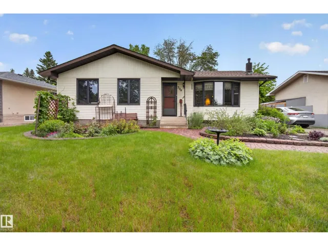 304 FIR ST, Sherwood Park, Alberta T8A2B3
