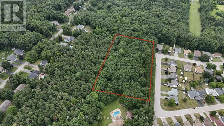 53 MERCER CRESCENT, Penetanguishene, Ontario L9M1R4