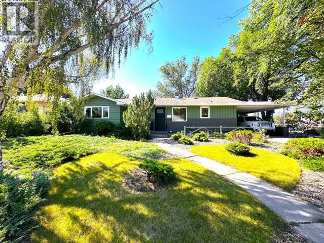 1806 13 Street S, Lethbridge, Alberta T1K0S2