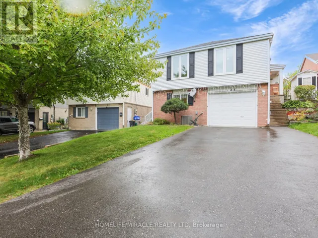 128 MACATEE PLACE S, Cambridge, Ontario N1R6Z8