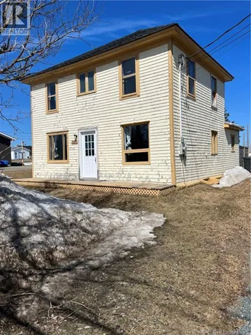 385 St-Pierre E, Caraquet, New Brunswick E1W1B4