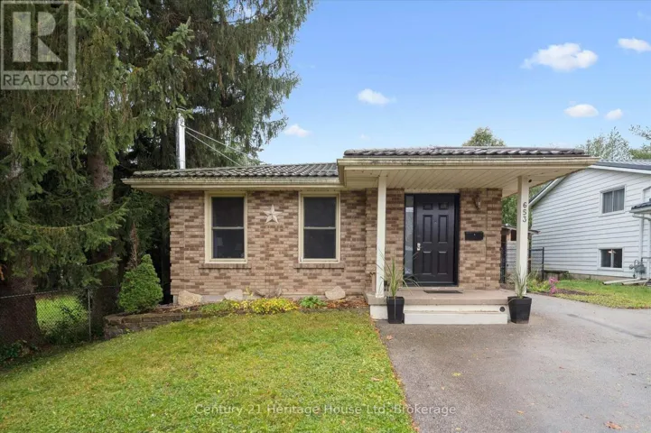 653 PERRY STREET, Centre Wellington (Fergus), Ontario N1M2R5