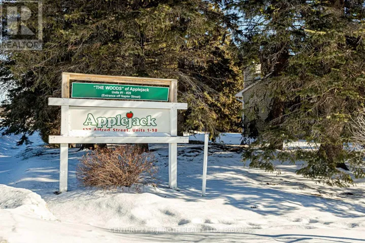90 - 127 ALFRED STREET W, Blue Mountains, Ontario N0H2P0