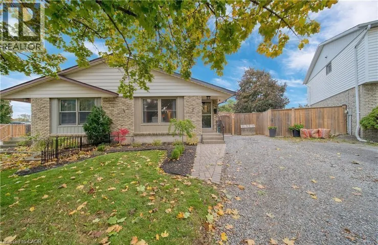 6 BARDADYN Court, St. Catharines, Ontario L2N6R2