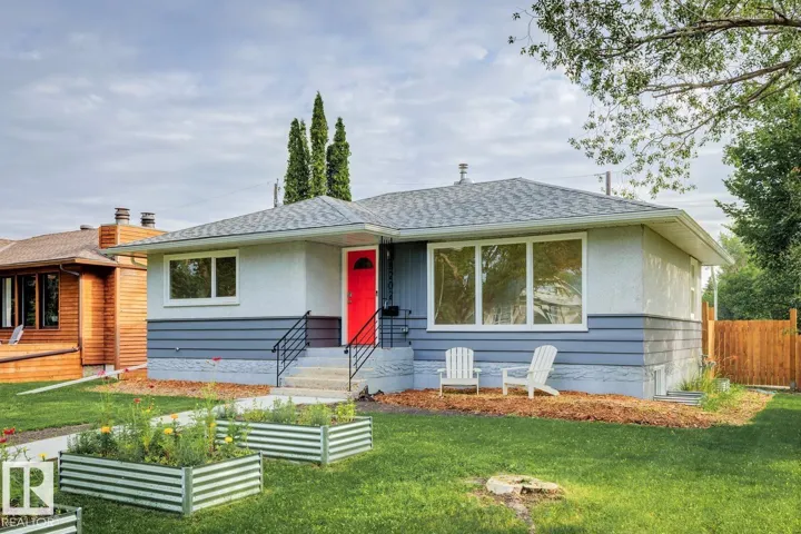 8202 93A AV NW NW, Edmonton, Alberta T6C1V6