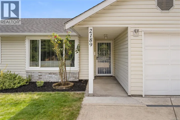 2189 Jingle Pot Rd, Nanaimo, British Columbia V9R6J2