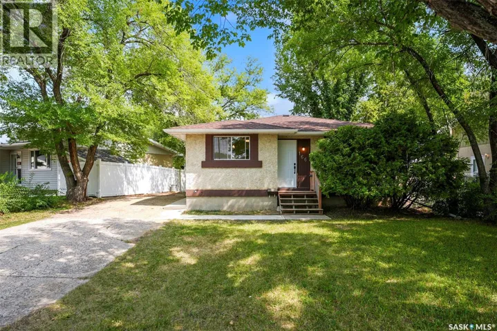 166 Sangster BOULEVARD, Regina, Saskatchewan S4R6L5