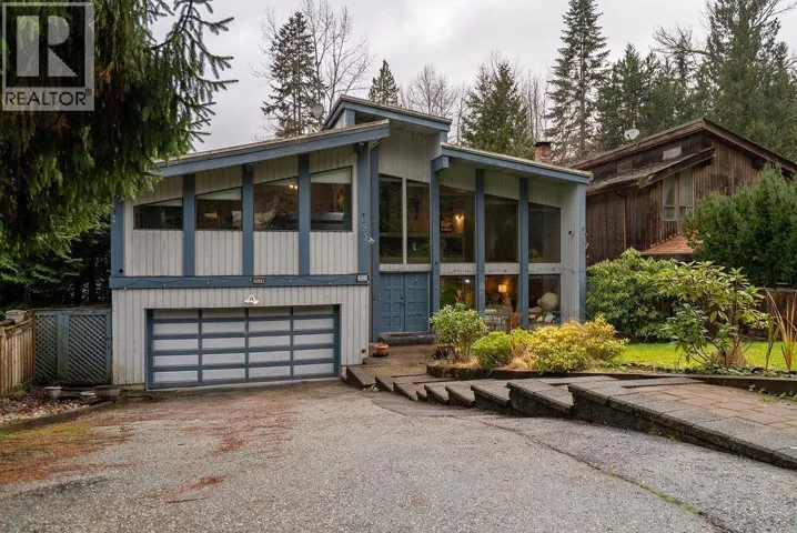 2525 NORCREST COURT, Burnaby, British Columbia V3J1C7