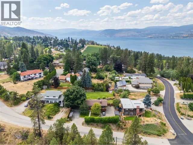 5054 Chute Lake Crescent, Kelowna, British Columbia V1W4L9