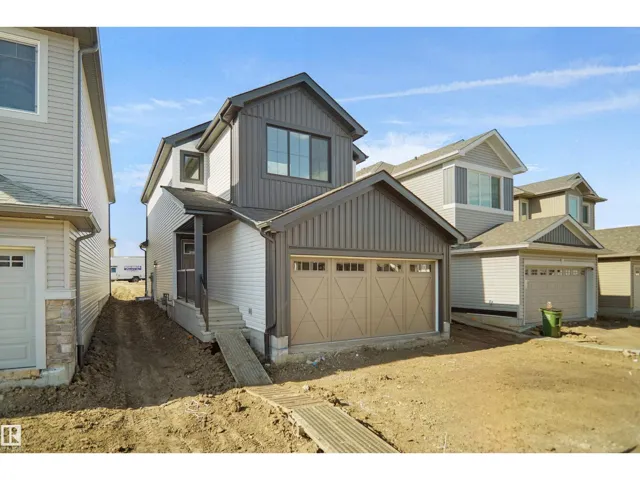 1023 14 AV NW, Edmonton, Alberta T6T2N5