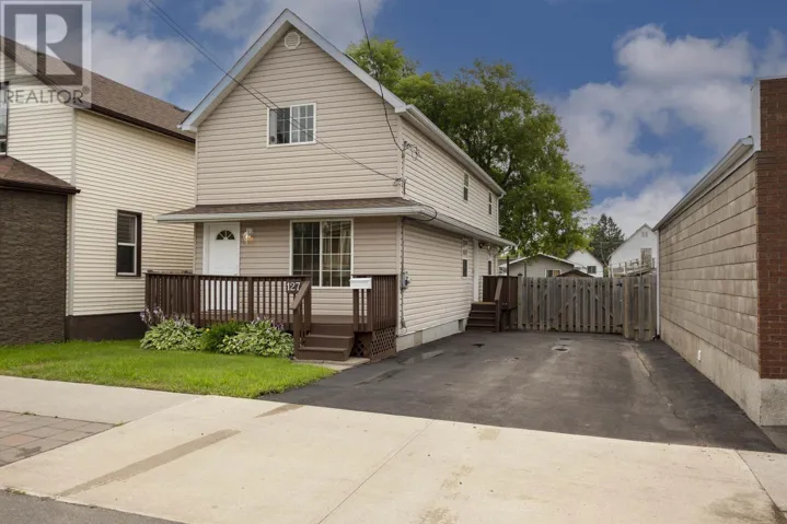 127 Court St S, Thunder Bay, Ontario P7B2X5
