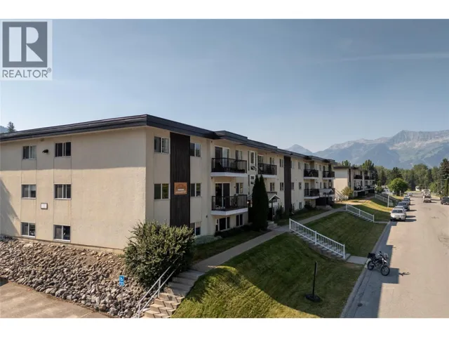 40 RIDGEMONT Avenue Unit# 101, Fernie, British Columbia V0B1M2