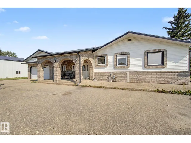 54516A HWY 43, Rural Lac Ste. Anne County, Alberta T0E1V0