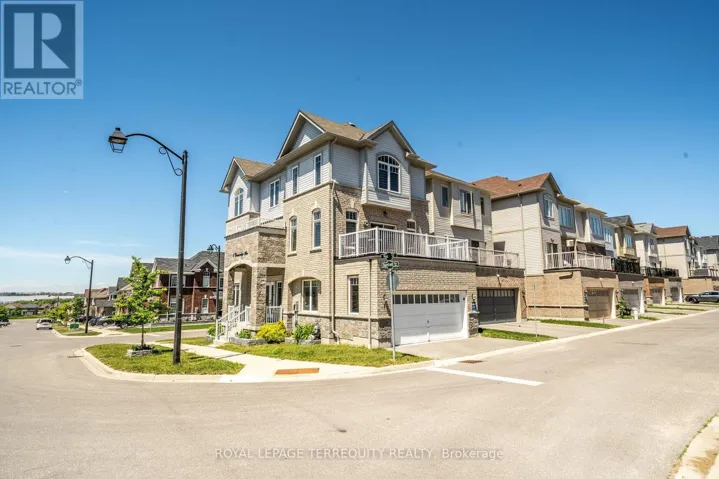 1 DEVINERIDGE AVENUE, Ajax (Central East), Ontario L1Z0T3
