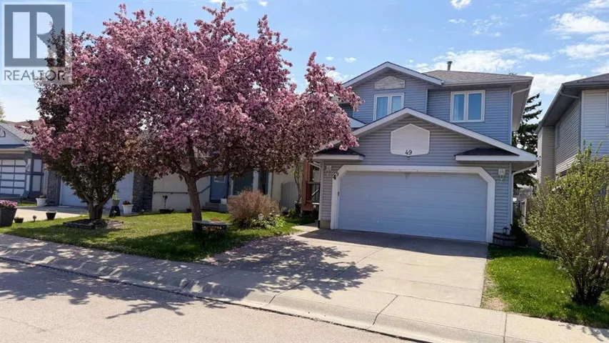 49 Applewood Court SE, Calgary, Alberta T2A7P7