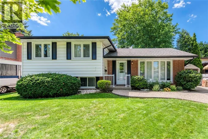 356 DUNLOP Crescent, Burlington, Ontario L7L3N7