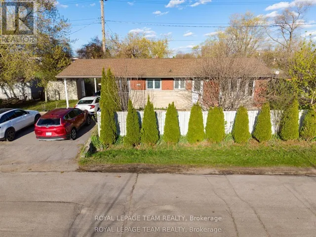 UPPER - 925 MOORVALE ROAD, Ottawa, Ontario K1K3K9