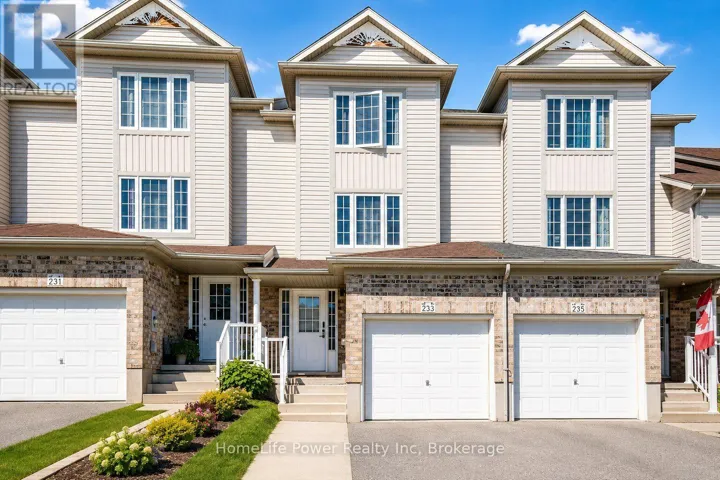 233 RED CLOVER COURT, Kitchener, Ontario N2E4J5