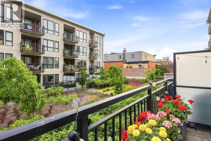 215 517 Fisgard St, Victoria, British Columbia V8W0C5