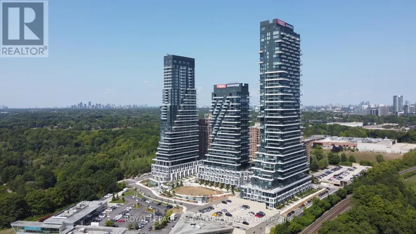 2009 - 30 INN ON THE PARK DRIVE, Toronto (Banbury-Don Mills), Ontario M3C0P7