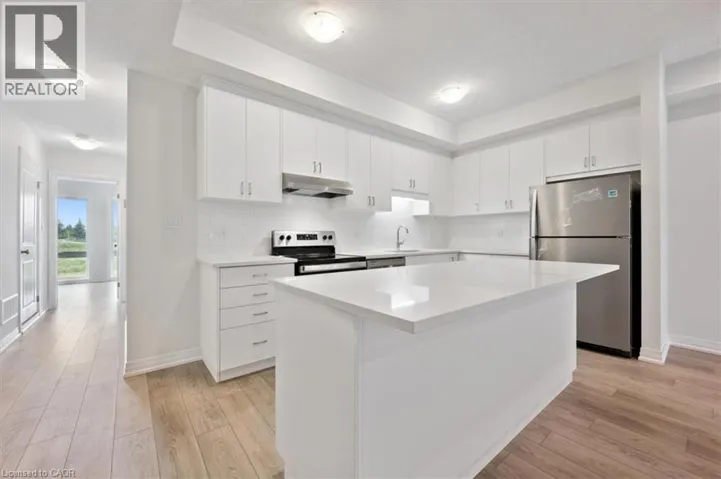 71 REVERIE Way, Kitchener, Ontario N2E0K5