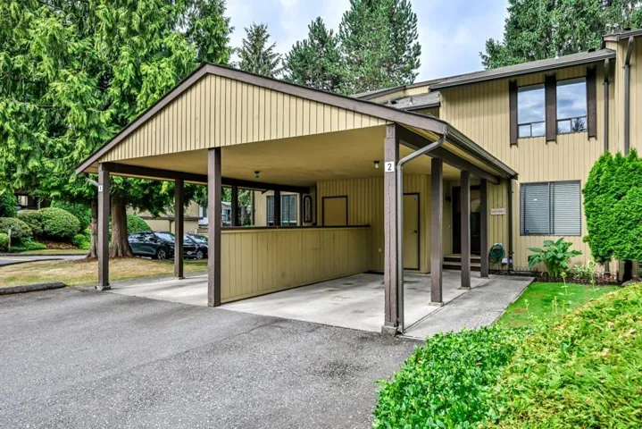 2 2998 MOUAT DRIVE, Abbotsford, British Columbia V2T4E6