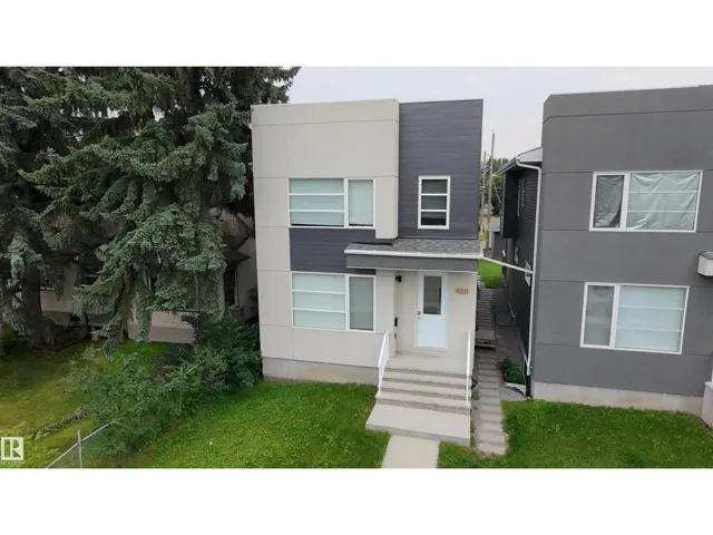 9311 66 AV NW NW, Edmonton, Alberta T6E0L8