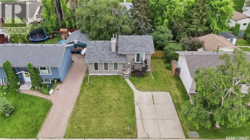 130 Flavelle CRESCENT, Saskatoon, Saskatchewan S7L6L2