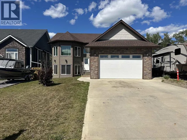 10904 108 AVENUE, Fort St. John, British Columbia V1J0J3