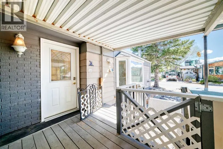 212, 3223 83 Street NW, Calgary, Alberta T3B5N4