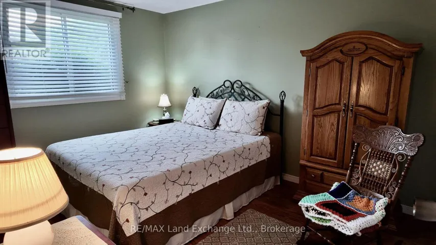 780