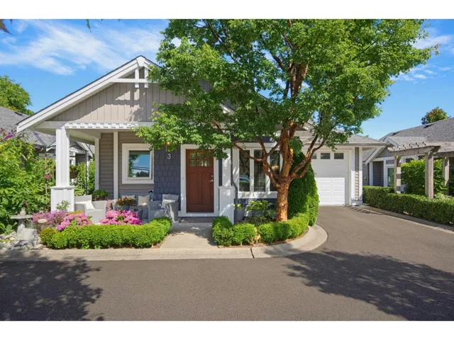 3 1640 140 STREET, Surrey, British Columbia V4A0A7